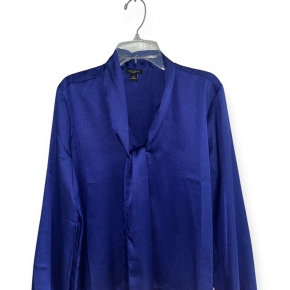 Ann Taylor Bow Blouse in Rich Ultraviolet Size MP - Picture 3 of 8